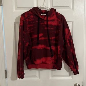 Tie Die Red Cropped Sweatershirt from Mudo Size M
